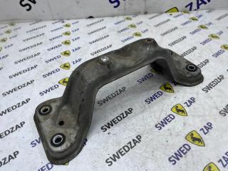 Кронштейн кардана передний Volvo V60 2015