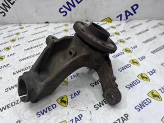 Кулак поворотный передний правый Volvo S80 2008