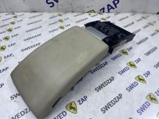 Крышка подлокотника Volvo S80 контрактная Крышка подлокотника Volvo S80