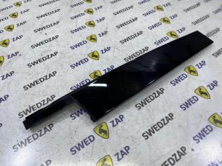 Накладка двери передняя левая Volvo XC60