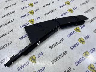 Накладка двери задняя правая Volvo XC60