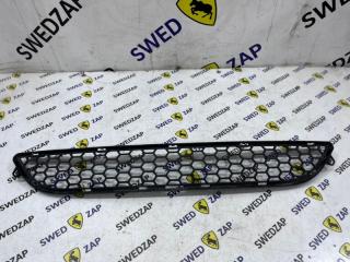 Решетка в бампер передняя Volvo S60 2011