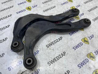 Рычаг серповидный задний Volvo S80 2008 контрактная Рычаг серповидный задний Volvo S80 2008