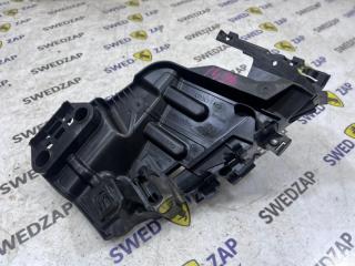 Кронштейн замка двери передний правый Volvo S60 2021