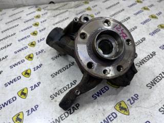 Кулак поворотный правый Volvo S80 2009