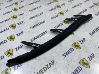 Пыльник фары передний правый Volvo S80 2009