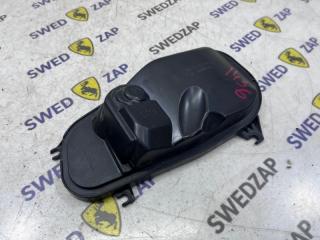 Крышка фары правая Volvo XC60 2014 контрактная Крышка фары правая Volvo XC60 2014