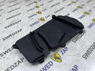 Накладка жабо Volvo S60 2021