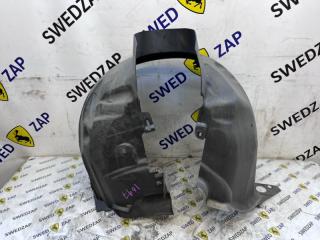 Подкрылок передний правый Volvo S80 2008