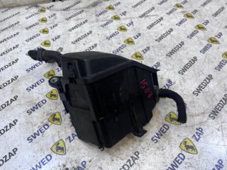 Блок предохранителей под капот Volvo XC70 2008