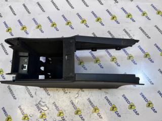 Подлокотник S60 2014 B6304T4 Подлокотник S60 2014 B6304T4