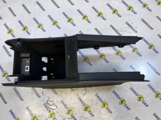 Подлокотник S60 2014 B6304T4 Подлокотник S60 2014 B6304T4