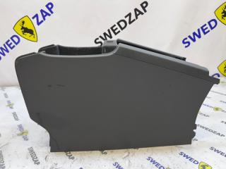Подлокотник Volvo S60 B6304T4 Подлокотник Volvo S60 B6304T4