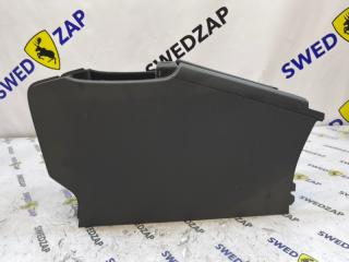 Подлокотник Volvo S60 B4164T Подлокотник Volvo S60 B4164T