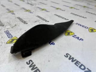 Молдинг капота правый Volvo S80 2008