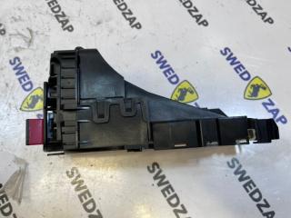 Замок спинки сиденья правый Volvo XC70 2009