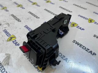 Замок спинки сиденья левый Volvo XC70 2009