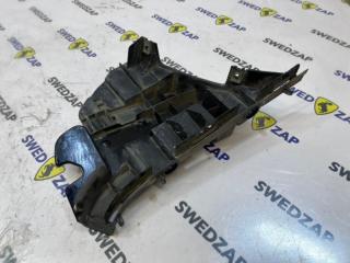 Кронштейн бампера передний правый Volvo S80 2010