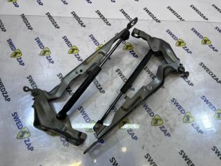 Петли капота Volvo XC70 2008