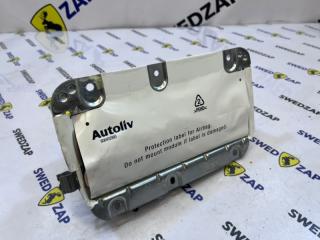 Подушка в торпеду Volvo XC70 2008