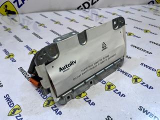 Подушка в торпеду Volvo S80