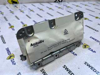 Подушка в торпеду Volvo S80