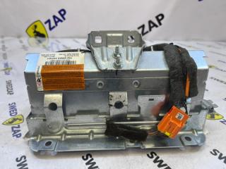 Подушка в торпеду Volvo S80 2009