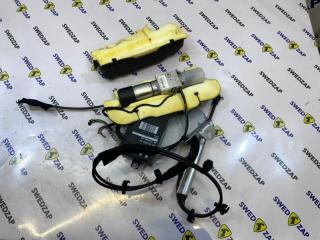 Привод багажника Volvo XC70 2010