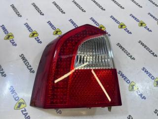 Стекло заднее левое Volvo XC70 2009