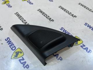 Уголок твиттер левый Volvo S80 2010