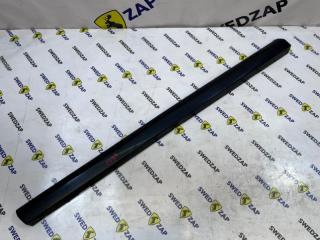 Накладка двери низ передняя левая Volvo S80 2014 контрактная Накладка двери низ передняя левая Volvo S80 2014