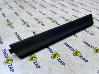 Накладка на порог салона передняя правая Volvo S80 2010