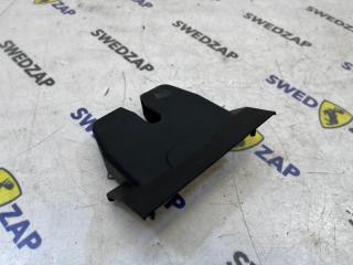 Накладка замка багажника Volvo S80 2008