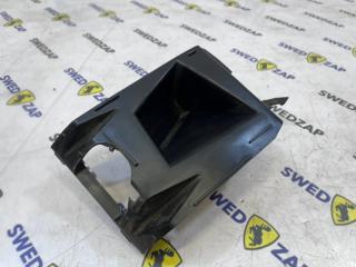 Кронштейн форсунки левый Volvo S80 2011