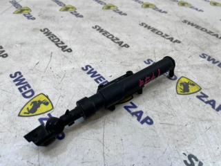 Форсунка омывателя фары правая Volvo S80 2010 контрактная Форсунка омывателя фары правая Volvo S80 2010