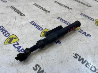 Форсунка омывателя фары правая Volvo S80 2010 контрактная Форсунка омывателя фары правая Volvo S80 2010