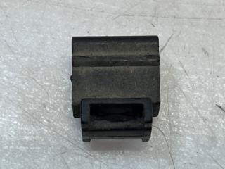 Фиксаторы проводки S80 2014 B6304T4