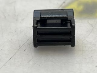 Фиксаторы проводки Volvo S80 B6304T4