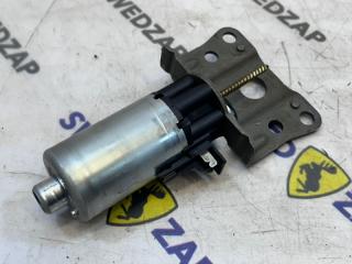 Моторчик регулировки сидения передний Volvo xc70 2013 контрактная Моторчик регулировки сидения передний Volvo xc70 2013