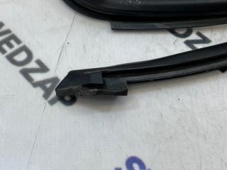 Уплотнитель порога правый Volvo S60 B4164T