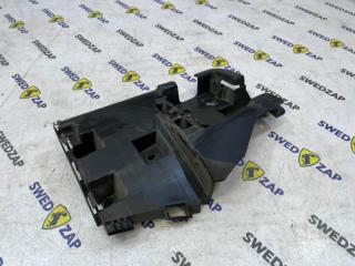 Кронштейн blis в бампер задний правый Volvo V60 2014