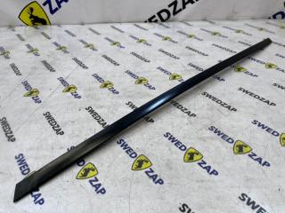 Молдинг лобового стекла передний правый Volvo S80 2010