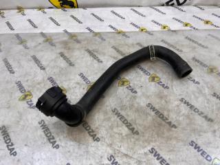 Патрубок радиатора Volvo XC60