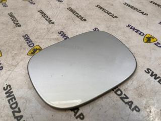 Крышка лючка бензобака Volvo XC70 2010