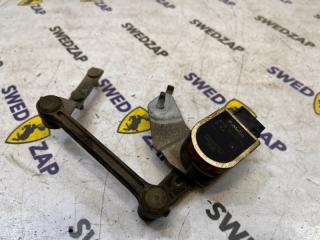 Датчик положения кузова задний правый Volvo S80 2010