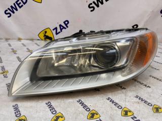 Фара поворотная левая Volvo XC70 2008