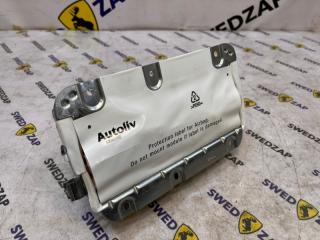 Подушка в торпеду Volvo S80 2007