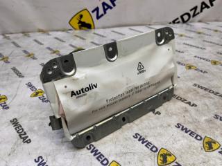 Подушка в торпеду Volvo xc70 2013