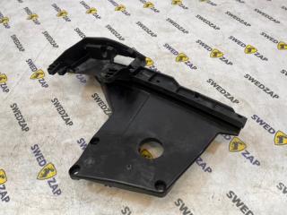 Кронштейн замка двери передний левый Volvo S80 2010