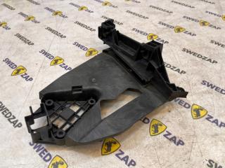 Кронштейн замка двери задний левый Volvo XC60 2015